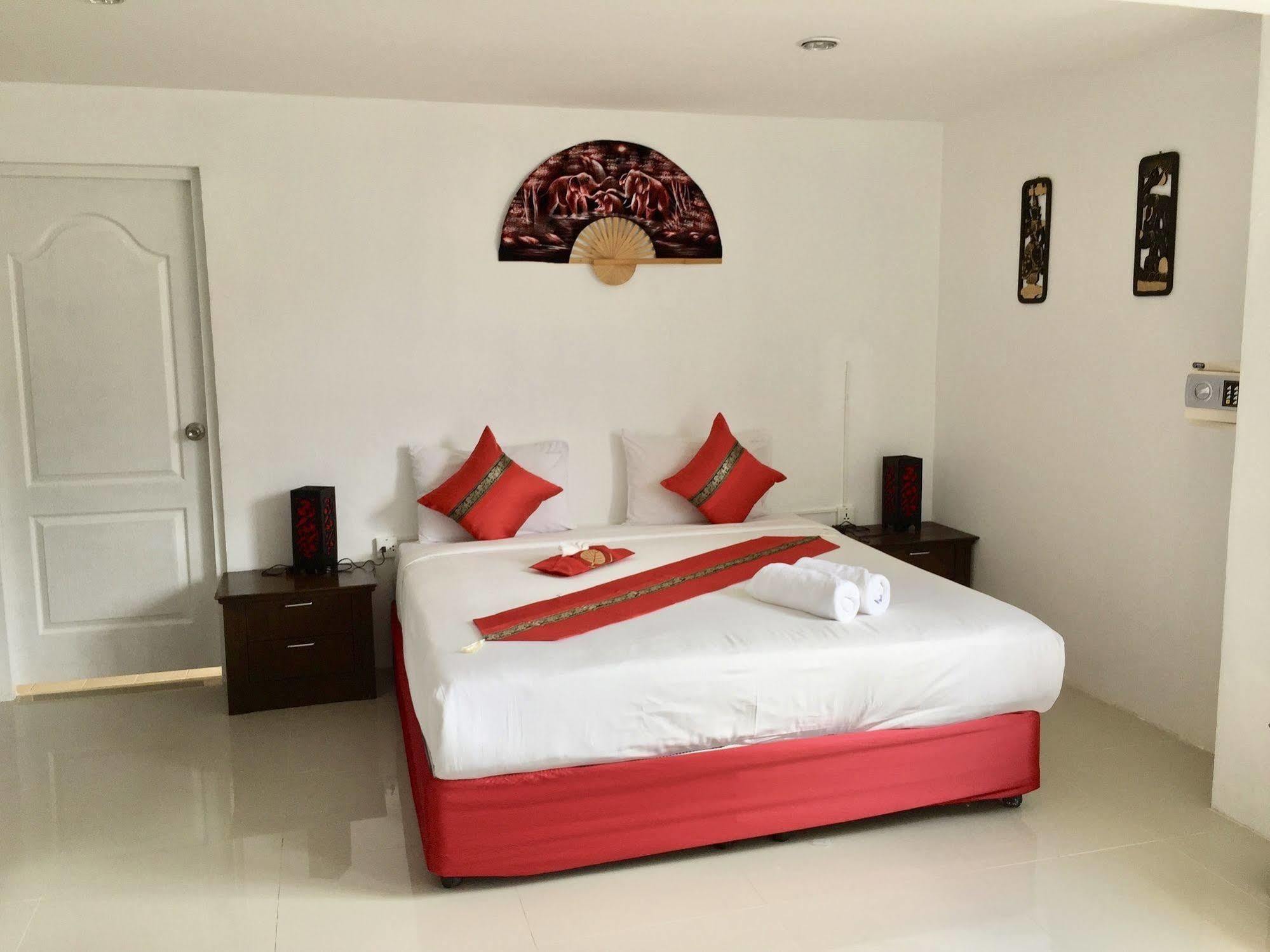 Thai Siam Patong Kültér fotó